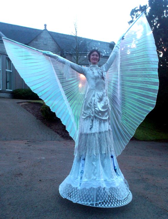 crowdpuller/Circus_Scotland_Ice_Queen_Ardoe_House_Hotel.jpg