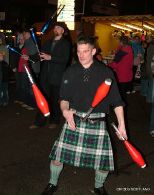 webassets/kilted_juggler_scotland.jpg