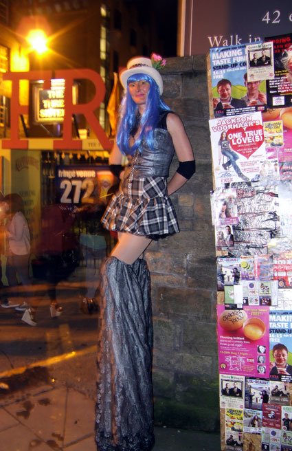 webassets/nightclub_club_stiltwalker_circus_scotland.jpg